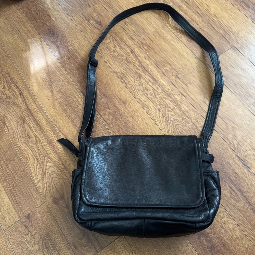 Stickman Leather Handmade Leather Crossbody Bag